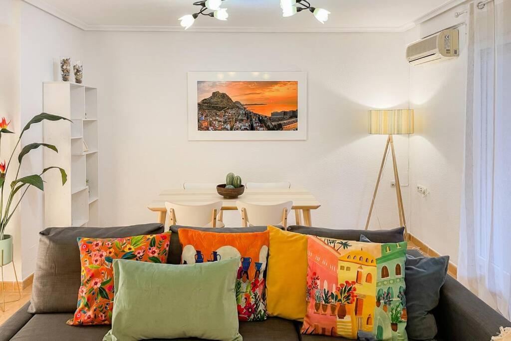Coqueto Y Amplio Apartamento A 15 Min De La Playa Alicante Eksteriør billede